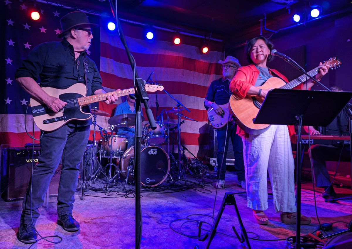 ChiConcertgoers's tweet photo. Anna Fermin's Trigger Gospel July 3 at @FitzGeraldClub's American Music Festival. Anna still has it. Such a good songwriter and soul. Throw in a band that's backed her for 25 years and you have something you don't see every day. https://t.co/R3wHnf9Al6
