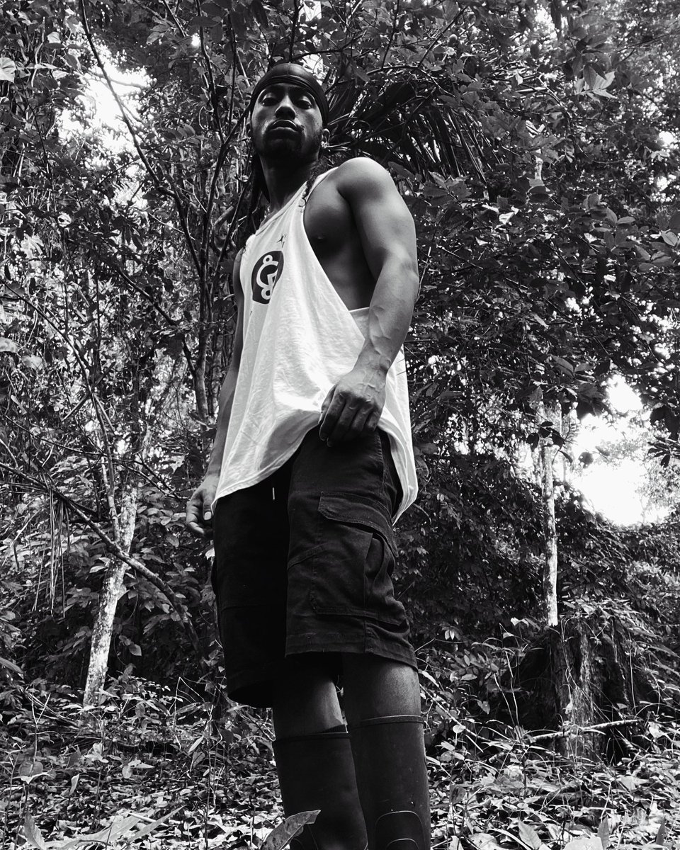 GUVPOMUSIC's tweet photo. Prime Day 🦍🌴✨ 

Link in bio 🎽✨🔗

 #GUVPOGEAR #GUVPOTRiBE #Merch #Amazon #AmazonPrime #PrimeDay #AmazonPrimeDay #ShopAmazon #PrimeDay2024 #PuraVida #CostaRica https://t.co/dVJtI6r1Ct