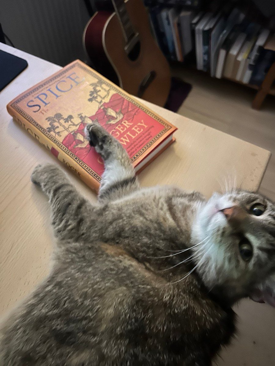 Always delighted to see readers getting their paws on the new book - thanks to a longtime reader of my books in Germany.