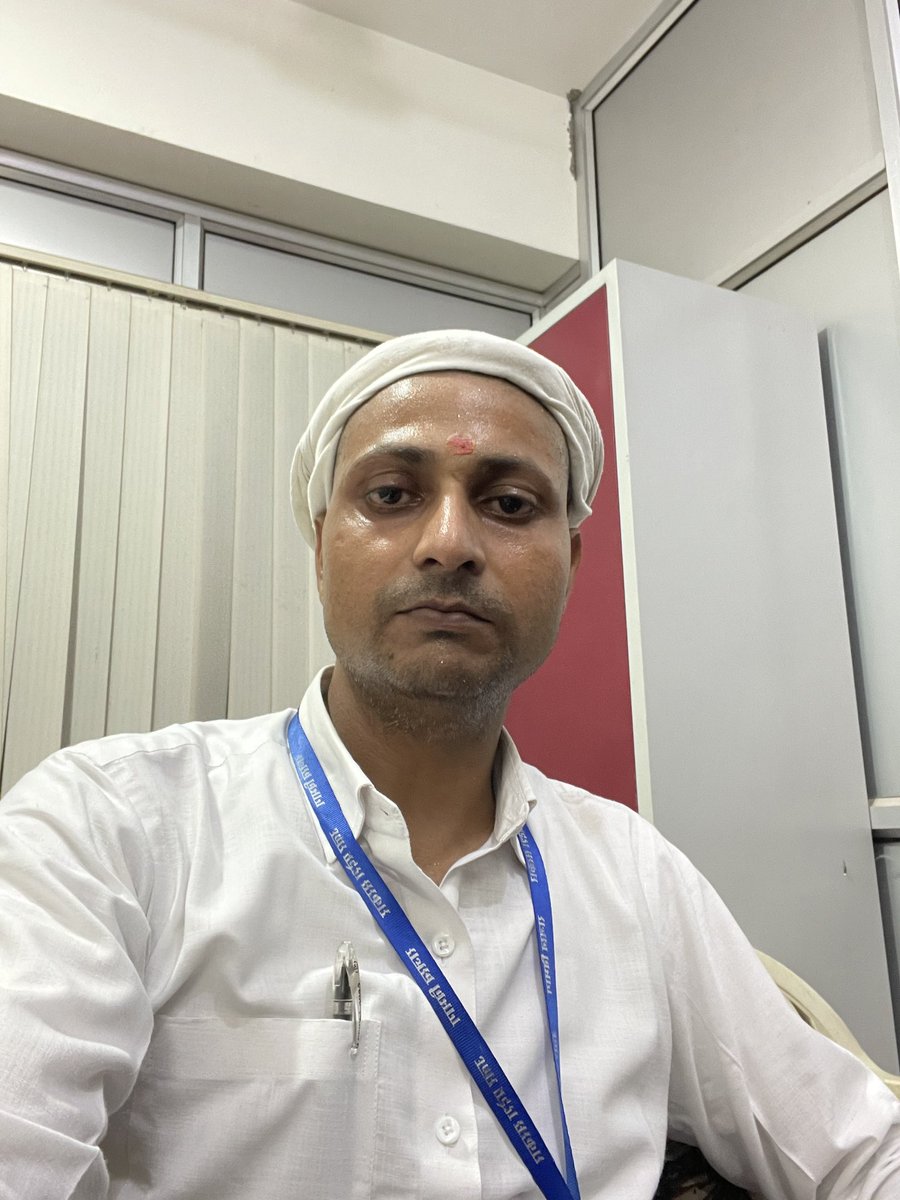 amit5555p's tweet image. रात 9:34 हो रहे हैं अब हम ऑफिस से घर जा रहे हैं🙏