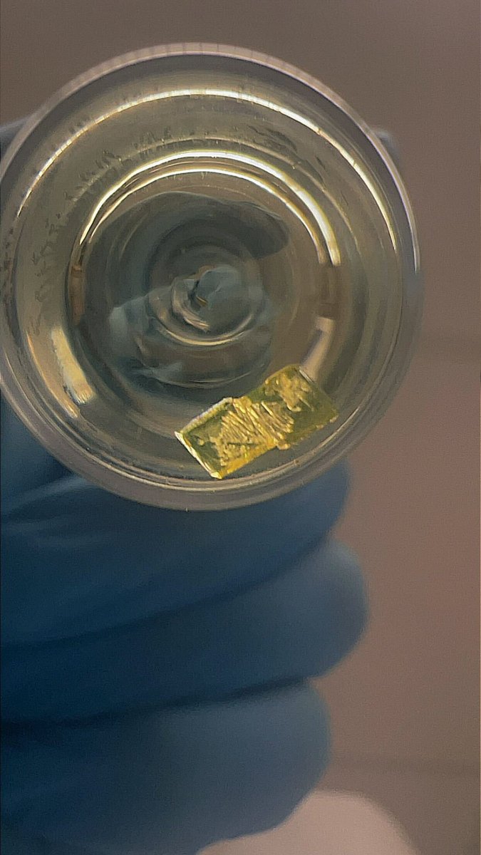 armirjafari's tweet photo. As a PI in a primary undergrad institution, I love summer research @SUNYOswego. Synthesizing ionic liquids for various applications and growing crystals alongside brilliant undergrads. Watching future chemists bloom is the coolest part. #UndergradResearch #STEMmentoring https://t.co/mFOUtktPP5