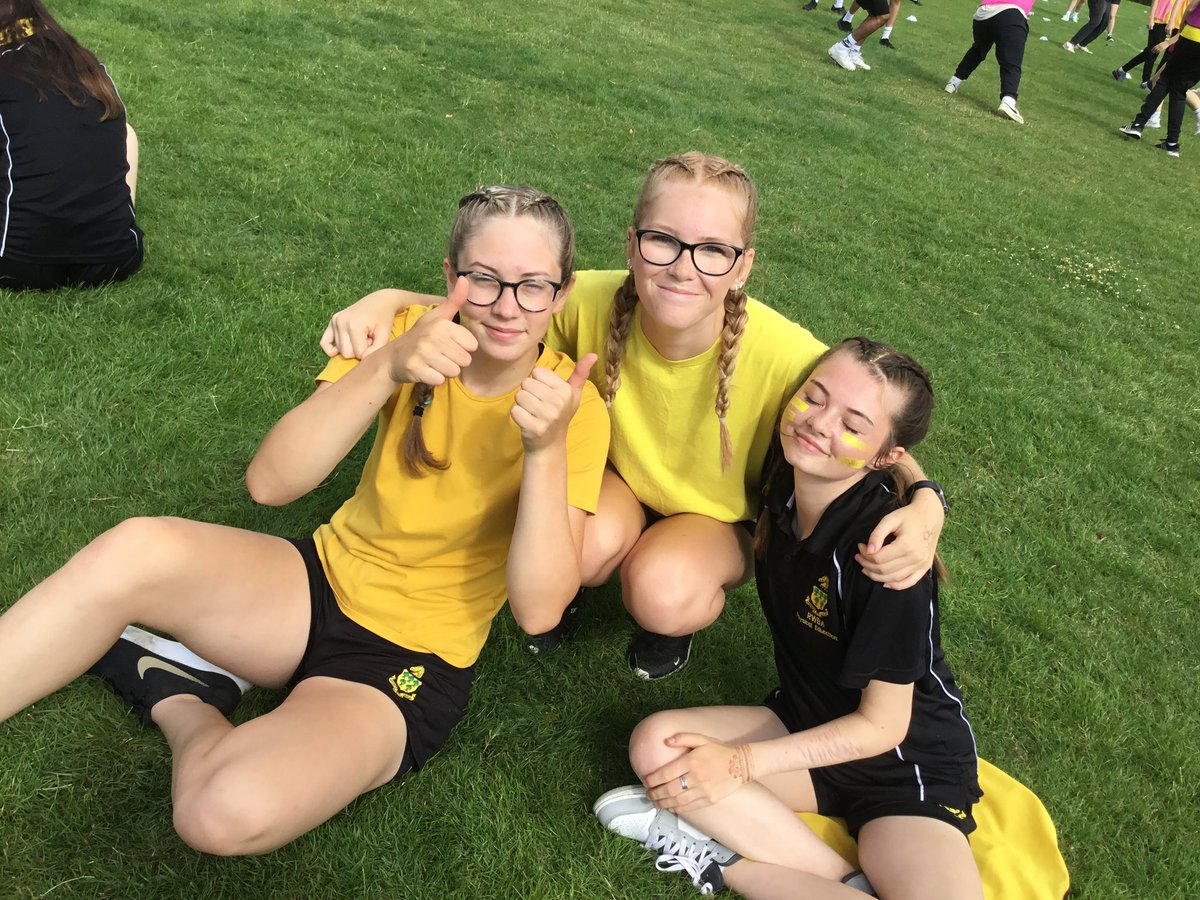 RWBA_DT's tweet photo. Big thanks to @RWBAPEDept for another fantastic sports day! The last one with 10Co1 😢☹️ Well done Compton! 🎉 https://t.co/6oskQXK6En
