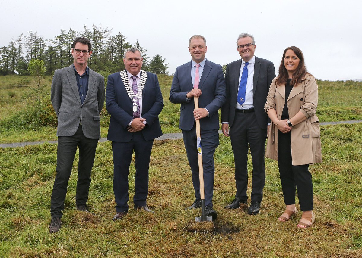 An exciting day for tourism in Co. Cavan as Minister of State <a href="/ThomasByrneTD/">Thomas Byrne</a> officially turned the sod at the Shannon Pot Discovery Centre site. 

Fáilte Ireland invested €7.4m in this project under the Platforms for Growth Investment Grants Scheme for Immersive Heritage and