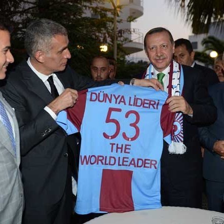 Yeni TFF Başkanı İbrahim Hacıosmanoğlu oldu..

Hey MaaşAllah 📍🇹🇷