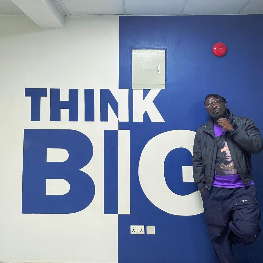 JabbaMomoh's tweet image. No limits, we’re taking profit against all odds 🚀📈
.
🎶- #GoodThings 🖤🔗 - linktr.ee/Jabbamomoh