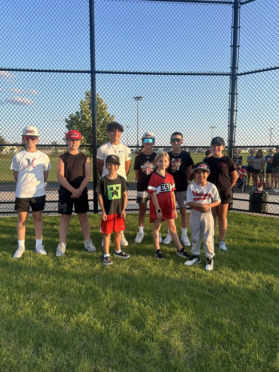 ESPBlack2033's tweet photo. What a fun way to end our first year with some kids vs families whiffle ball! Everyone had a blast! #ESPTrained #ESPFamily @TaddGibby24 https://t.co/Iu0poczi9h