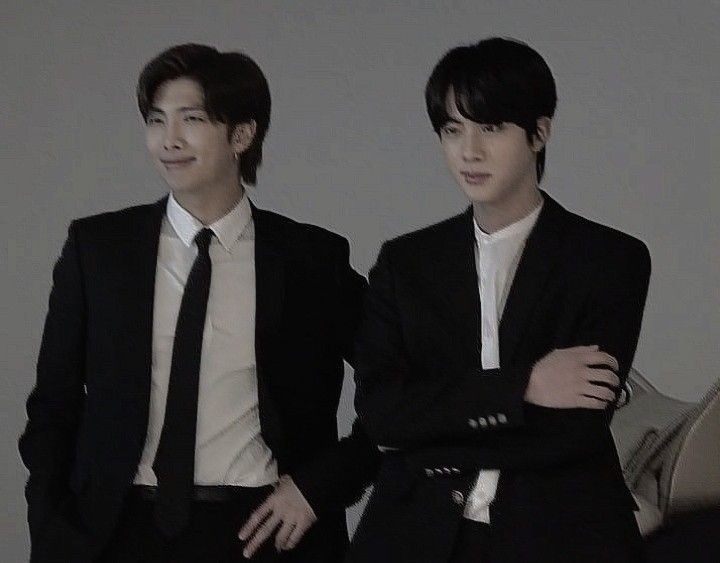 gallerynamjin's tweet photo. ⋆ https://t.co/rDdEm9kUNB
