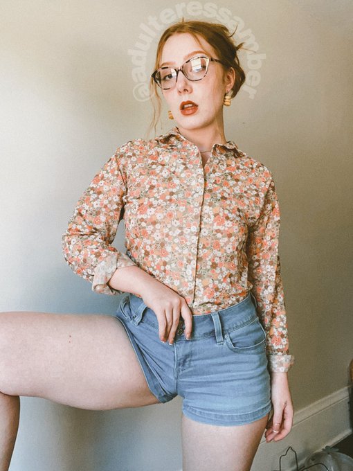 beg me for mercy baby https://t.co/RElFfKwN84<a href="/tag/mvsales"class="tags"><span>#mvsales</span></a>