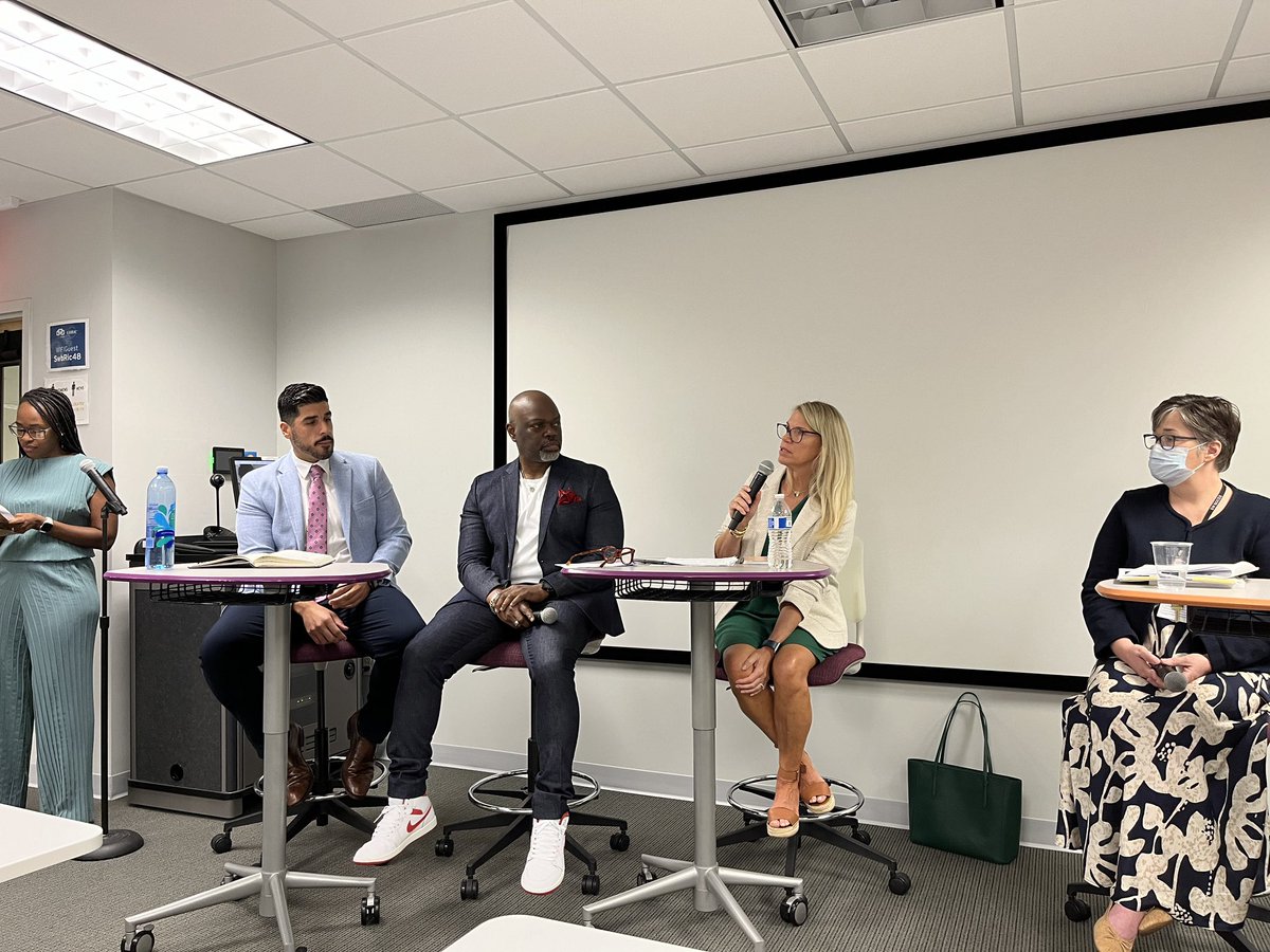 JPSchoolTTSH's tweet photo. The Right to Read viewing and panel discussion. Proud to have TUFSD represented on the panel! Go Eileen Horan! #SWBOCES #DEI @TarrySup @DrOrozco_ASCIE @ufsdtarrytowns https://t.co/UwKLXTfZbI