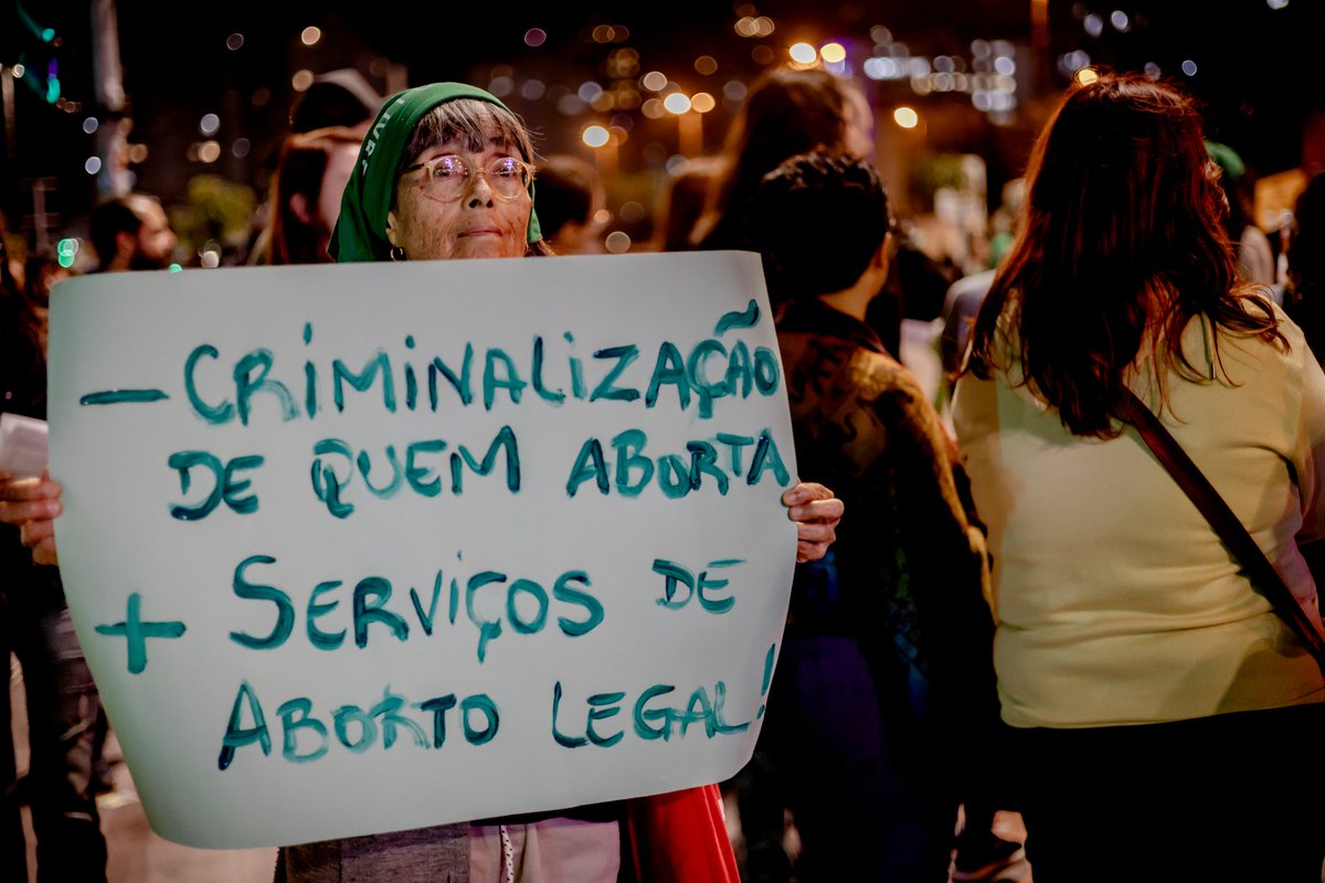 PortalCatarinas's tweet photo. #SalvemAMeninaDeGoiás #CriançaNãoÉMãe

Ajude a pressionar para que a menina de 13 anos, vítima de estupro, acesse o direito ao aborto legal: https://t.co/d7IsfYsHkS

Foto: Bianca Taranti/Portal Catarinas. https://t.co/MWNgA2aBZh