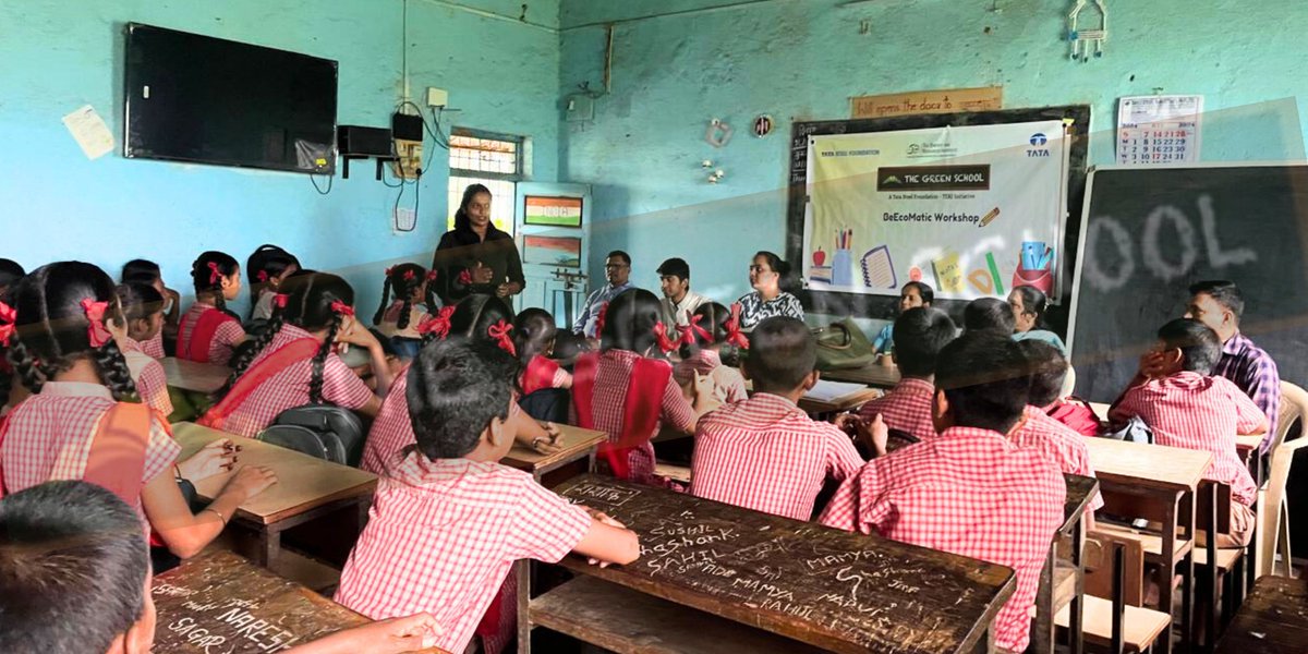 GreenSchoolTT's tweet photo. 🌊🌧️ Despite the heavy rainfall this season, our first workshop at Khapoli K.E.S.D.S Jadhav madhyamik shala was a success! Discussed the marine biodiversity of Maharashtra showing pictures of coral reefs and their diversity with the students. 
@TataSteelLtd
@teriin https://t.co/3zfdMpotGi