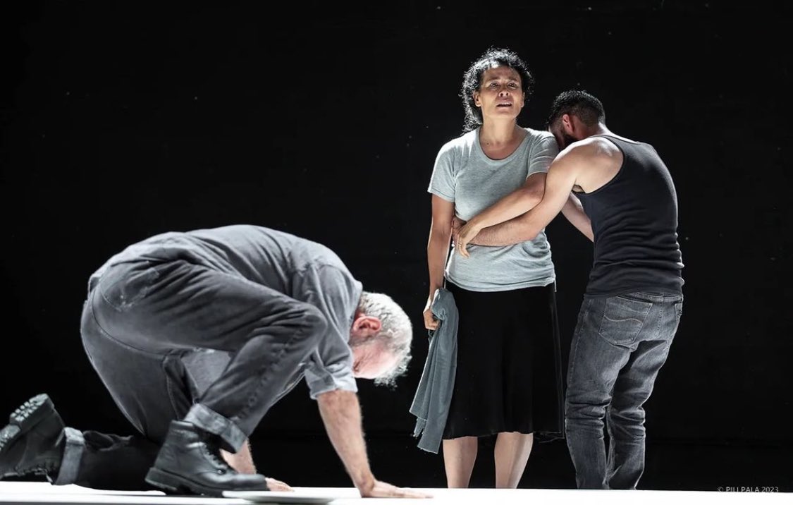 Phobos Teatro tweet media