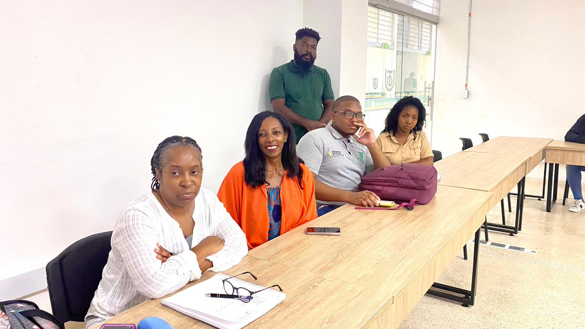 EmisoraUtch's tweet photo. #EnAgenda | Rector de la @UTCH_ @daemova y @FulbrightCol, trabajan juntos y activamente para alcanzar un objetivo común. La #Paz y la #Reconciliación entre los jóvenes del #Chocó, para lograr un futuro pacífico. https://t.co/t1ug7XI7gu