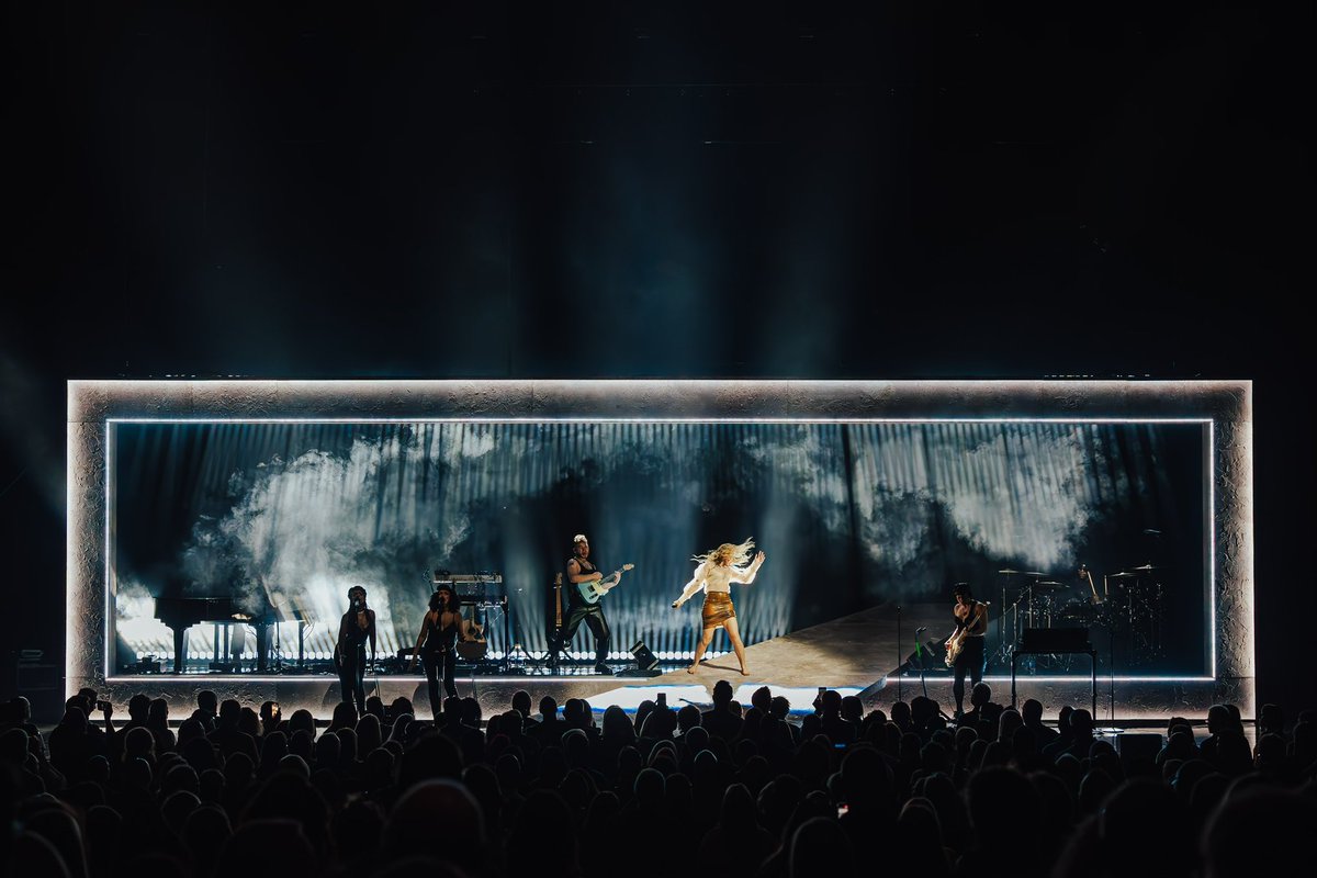 Paloma Faith tweet media