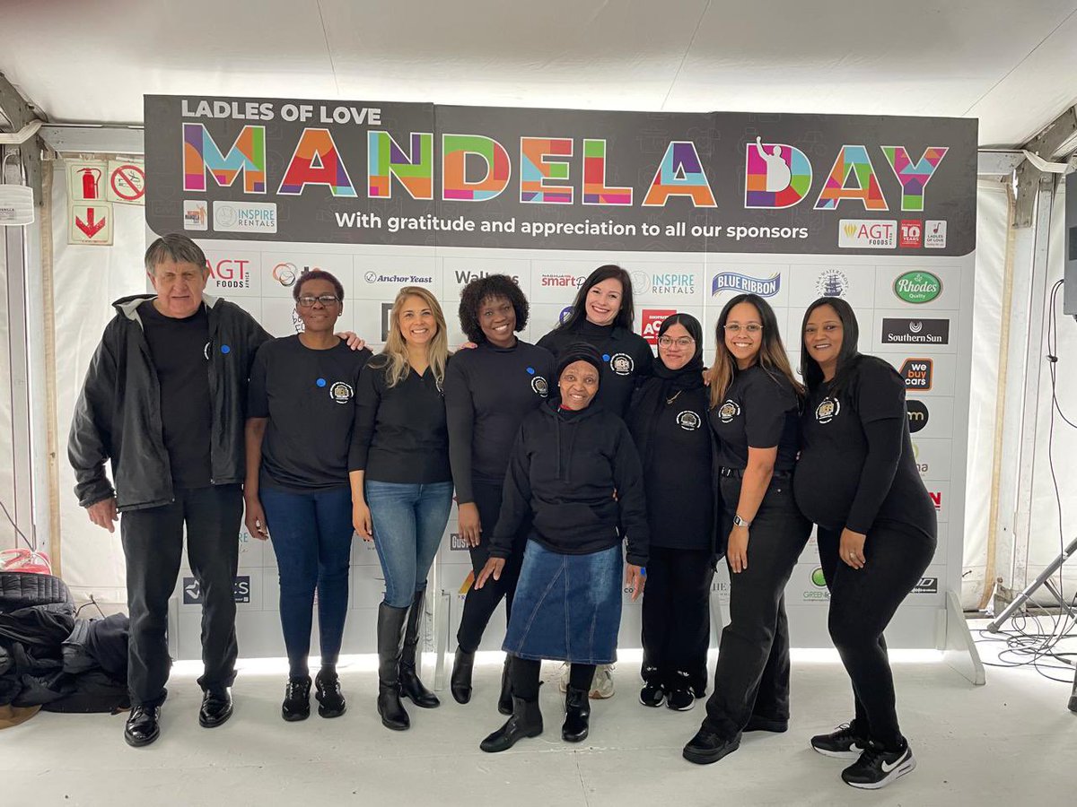 mba_assoc's tweet photo. MBAWC Staff giving out 67 minutes for Mandela Day with Ladles of Love! 🇿🇦 https://t.co/8KztMCOxrs