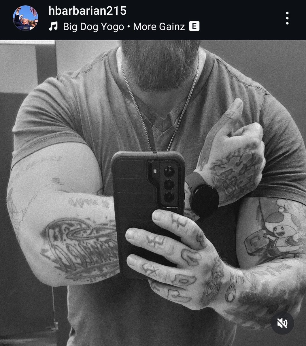 ItalianJedi2's tweet photo. Back + Bicep sesh

#ChasingGainsDaily https://t.co/jYloRAXHcp