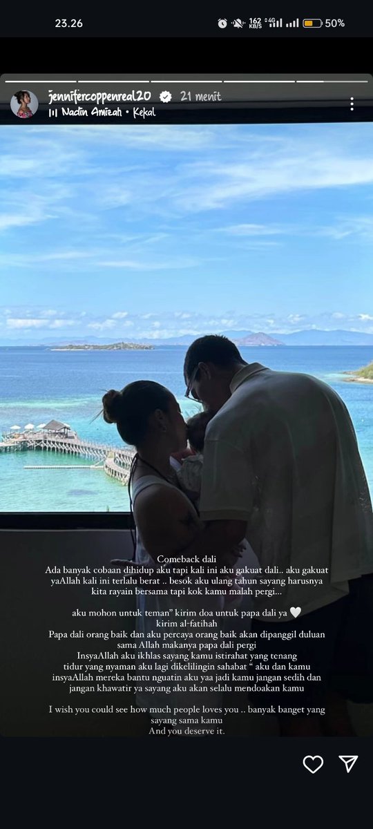 ullaann25's tweet image. Till kuat yaa, yang tabah ikhlas insyaallah dali tenang disana sedih yaa till anak masih kecil butuh sosok ayah tapi till Allah lebih sayang Dali 

Ikhlas sabar kuat till demi kamari 🫂🖤🥀 
Love you till 

Al-fatihah buat papa Dali tenang disana yaa🥀🥀 
#jennifer #Dali #Kamari