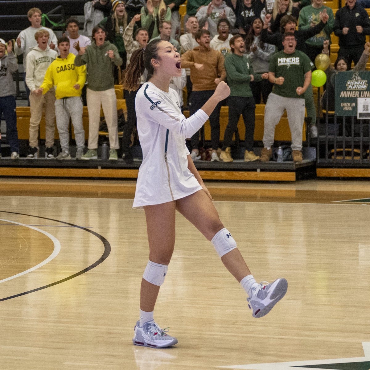 minersports's tweet photo. 23 DAYS: In a key late-season win at Maryville, Alina Carrillo had season highs of 21 kills and 23 assists in the five-set victory. #minerpride https://t.co/ayPUR9lVN6