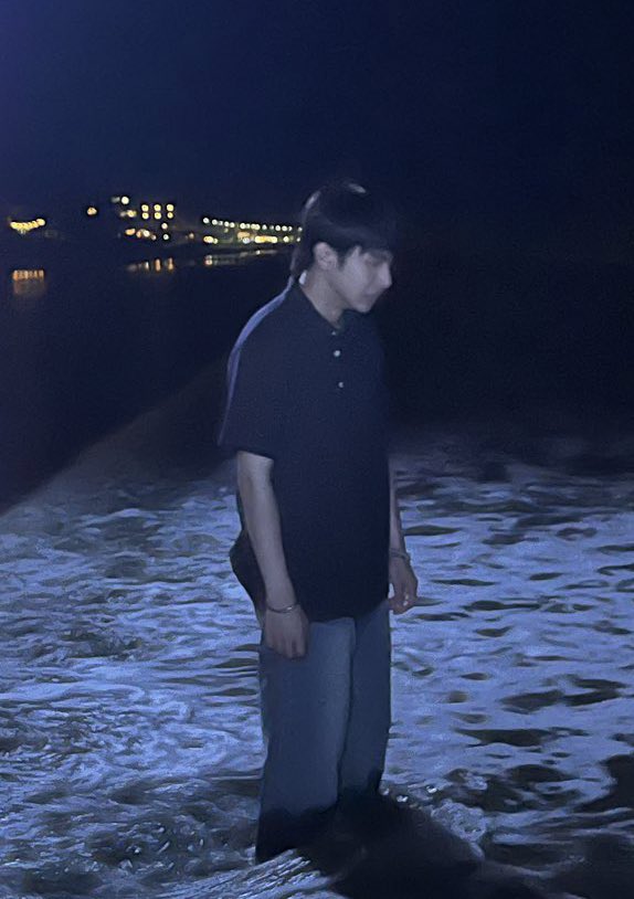 sweetmonamanjah's tweet photo. you, as a director and an actor, are definitely going places.

sobrang galing mo, @justintdedios 👏🏻🙌🏻

KAIBIGAN OUT NOW
#justinkaibigan https://t.co/S1CzzMAHkH