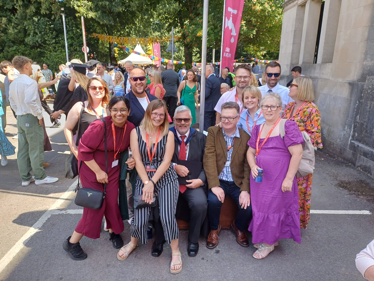 CURadiography's tweet photo. Tim @curadiography Ar Raddio @CUHealthSci @cardiffuni 
The Team at #radgrad #Graduation2024 celebrating with our students! https://t.co/7uv7tzymZn