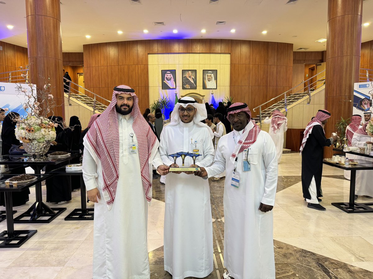 مركز الجراحة التجريبية وحيوانات التجارب كلية الطب tweet media