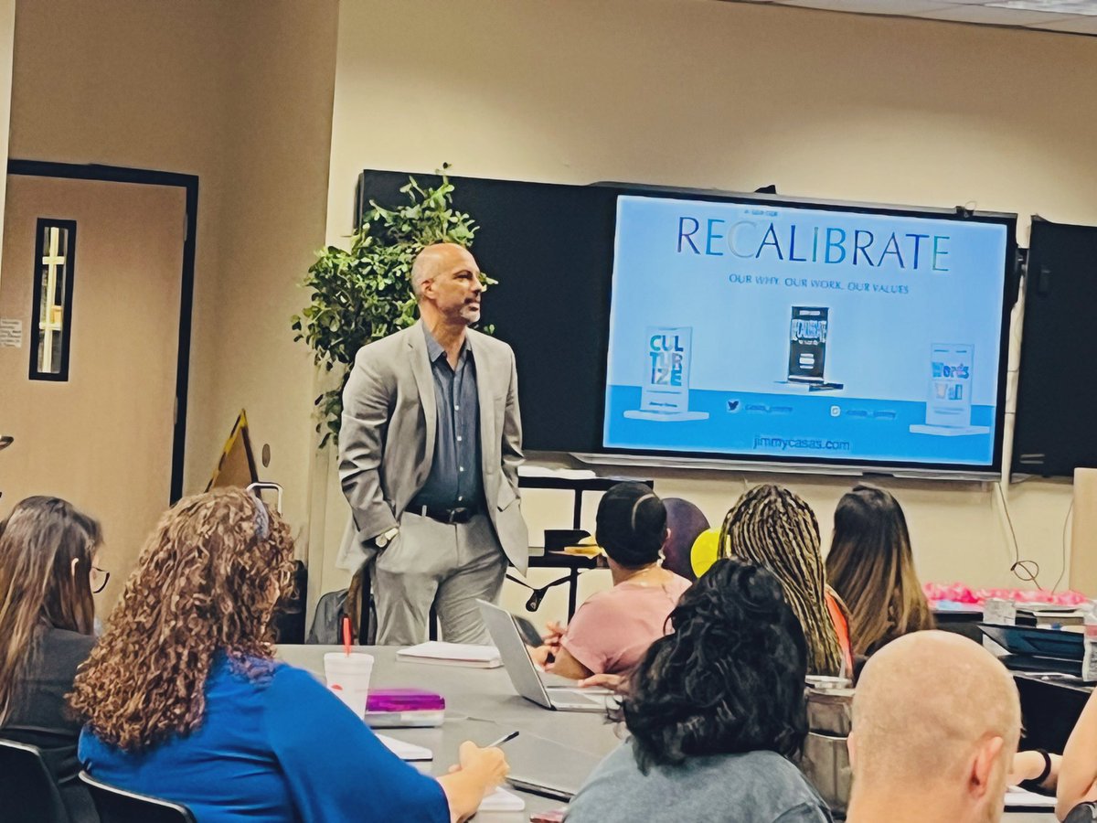 PorshaDudley1's tweet image. #RECALIBRATEtheCULTURE ❤️
#R4APCon 🎉
@R4Leaders @mwalke0628 @casas_jimmy