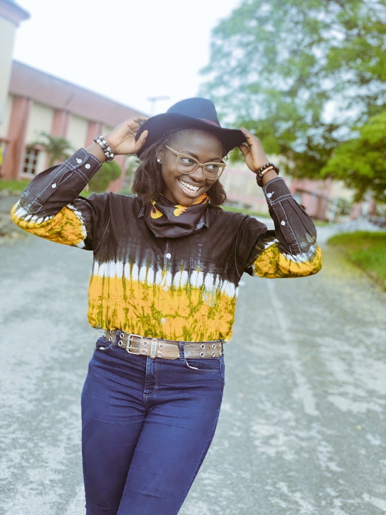 ezichimonwukwee's tweet image. Day 4 - Costume dayy🤭🤭
Showed up as a cow girl 😅🥰

#Finalyearweek