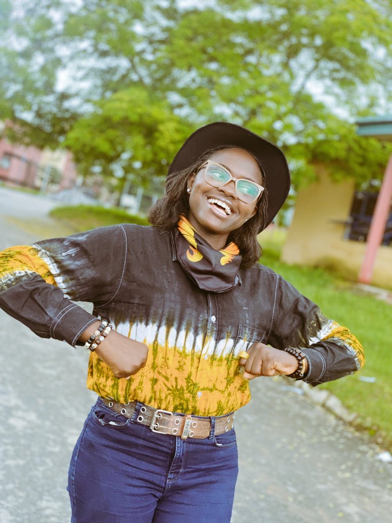 ezichimonwukwee's tweet image. Day 4 - Costume dayy🤭🤭
Showed up as a cow girl 😅🥰

#Finalyearweek