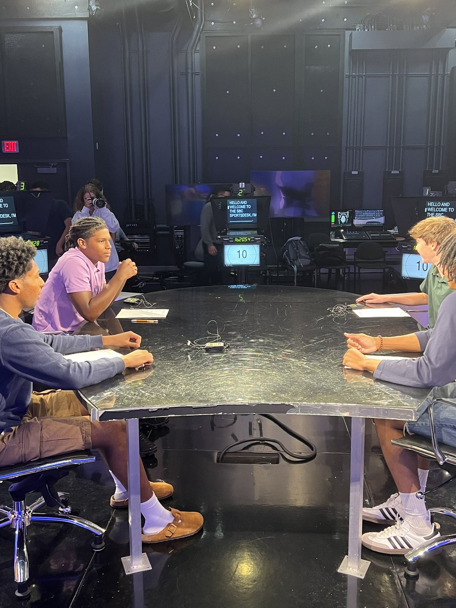 SportsBcastCamp's tweet photo. Our Advanced campers getting ready for their SBC sports desk shows! https://t.co/CYLsjfEtUl