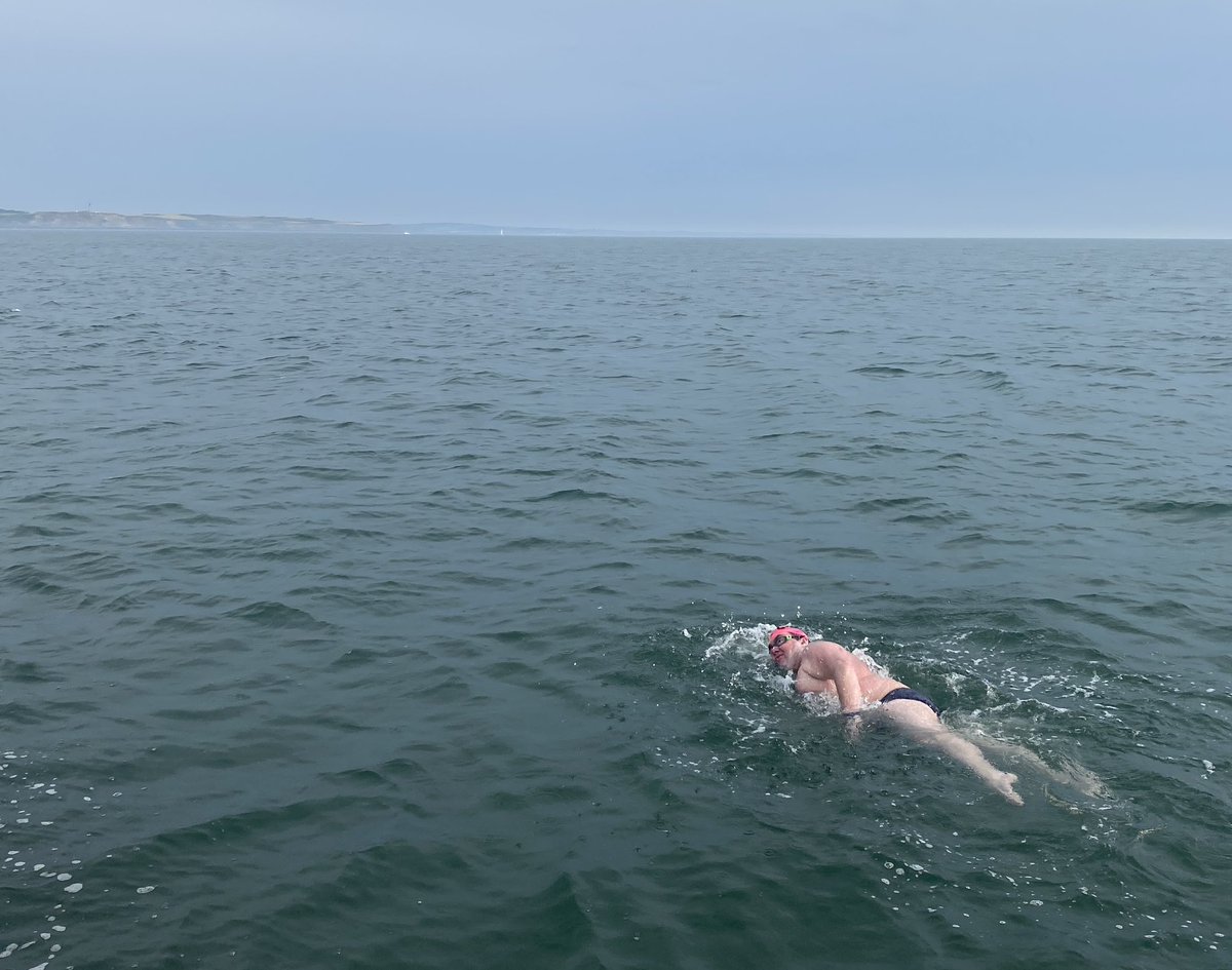 Alex made it to the French inshore waters in 10hrs. His shoulders are starting to hurt but now is the time to push through the pain to, not to prolong the agony. 
<a href="/RedTopSwim/">RedTopSwim</a> <a href="/multisportnut/">Multisport Nutrition</a> <a href="/CSAswimmers/">Channel Swimming Association</a>