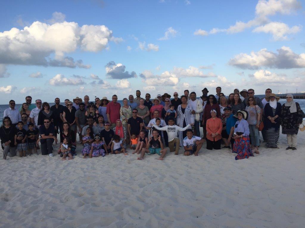 GuidanceRes's tweet image. 🏖 #Throwback to 2018 when our company had a retreat in Cancun, Mexico!! 🏖 

#guidanceresidential #islamichomefinance #halalhomefinance #islamichomebuying #cancun #mexico #beach #resort #retreat #vacation #company #companyretreat #family #smiles #happiness #happy #friends