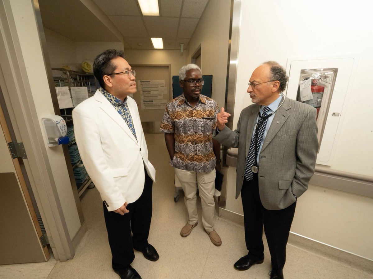 Royal Alexandra Hospital Foundation (@rahfoundation) on Twitter photo This week, we hosted Dr. Lukoye Atwoli, Dean of <a href="/AKUGlobal/">Aga Khan University</a> Medical College of East Africa. We showcased cardiology programs at CK Hui Heart Centre, affirming our global impact and dedication to healthcare.
We are excited to deepen our partnership with <a href="/AKUGlobal/">Aga Khan University</a>! 💙 This week, we hosted Dr. Lukoye Atwoli, Dean of <a href="/AKUGlobal/">Aga Khan University</a> Medical College of East Africa. We showcased cardiology programs at CK Hui Heart Centre, affirming our global impact and dedication to healthcare.
We are excited to deepen our partnership with <a href="/AKUGlobal/">Aga Khan University</a>! 💙