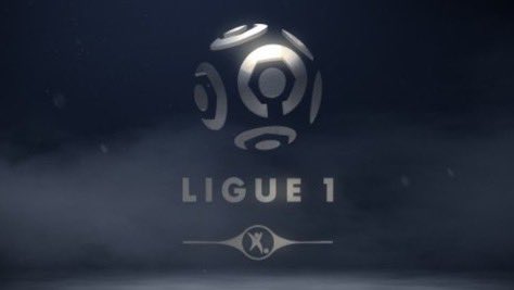 Rizark213's tweet photo. Ces logos c’était vraiment le prime du football.. https://t.co/Uig8SFtmyR