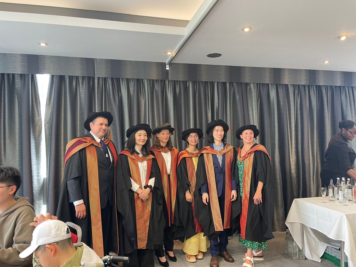 Anne Gerritsen (@gerritsen_anne) on Twitter photo So proud of these Warwick History PhD students who graduated on Tuesday! What a privilege to have been part of their journeys. <a href="/WarwickHistory/">WarwickHistory</a> So proud of these Warwick History PhD students who graduated on Tuesday! What a privilege to have been part of their journeys. <a href="/WarwickHistory/">WarwickHistory</a>