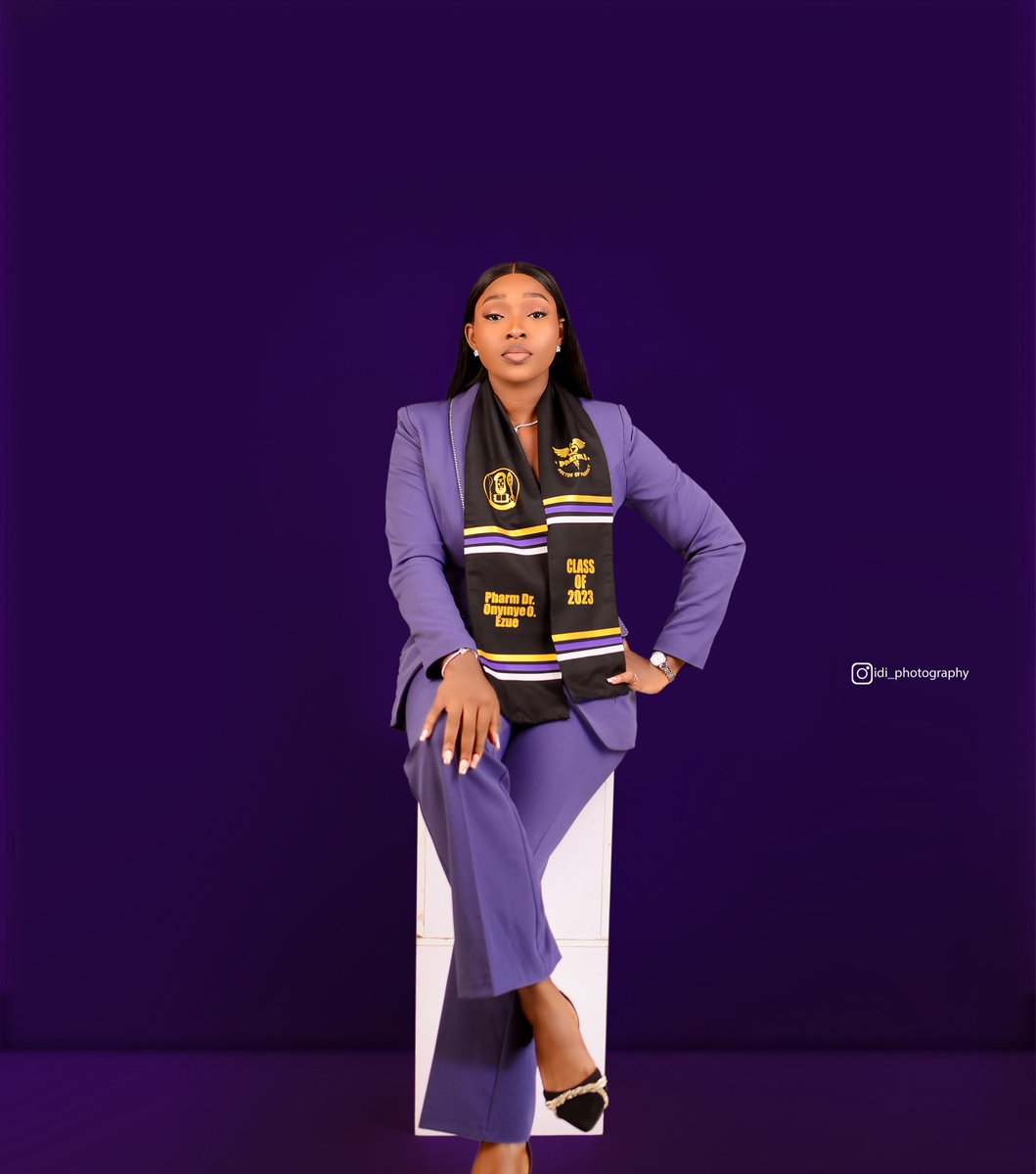 oliveezue's tweet photo. Introducing Pharm Dr. Onyinye Ezue. Could only be God💜 https://t.co/MbGkWgdFwl