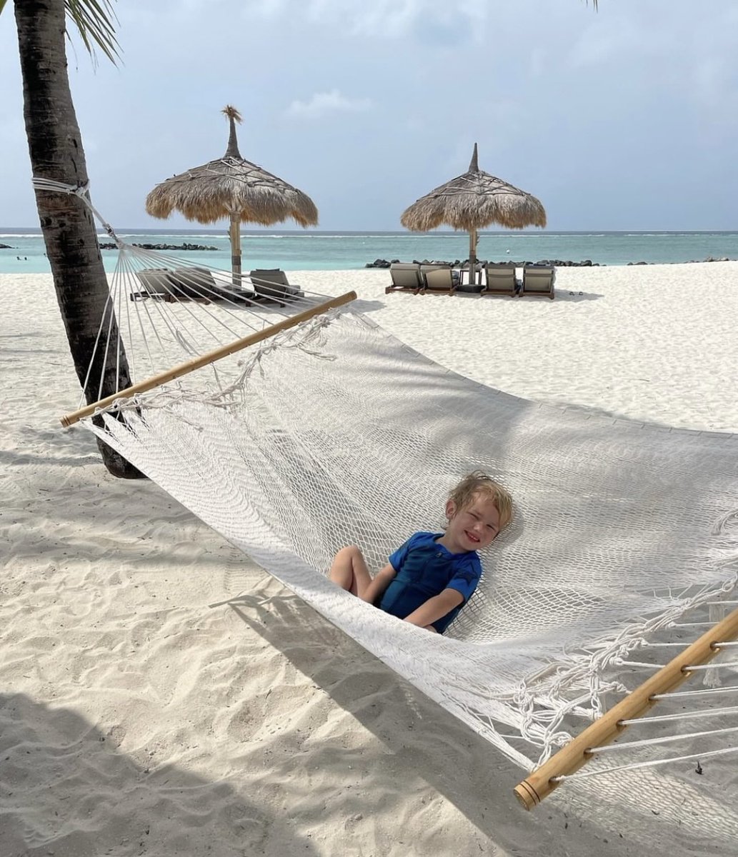 ttpdxb's tweet image. Pure joy on the pristine beaches of Emerald Maldives. Relax, unwind, and create unforgettable childhood memories. Emerald Maldives Resort &amp;amp; Spa. Maldives 
#maldives #resort #emeraldcollection #vacation #beach #happiness #emeraldmaldivesresortspa #childhood #family