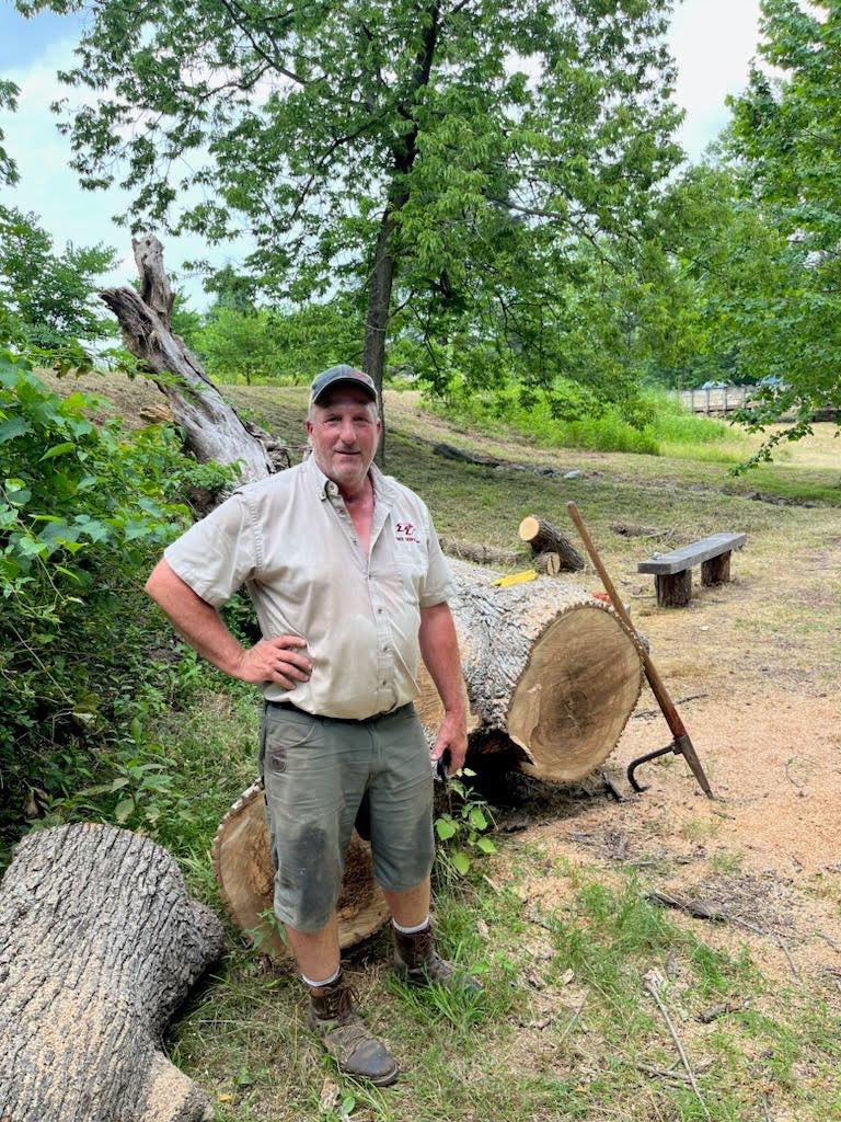 WashXingPark's tweet image. This summer, we’re continuing to make improvements around the park ✨A big tree fell down on one of the walkways in the upper park next to the Thompson-Neely Grist Mill 🌳 Thank you to @TTTreeServices who removed it 🪵 #Arborist #ParkMaintenance #TreeCare #WashingtonCrossingPark