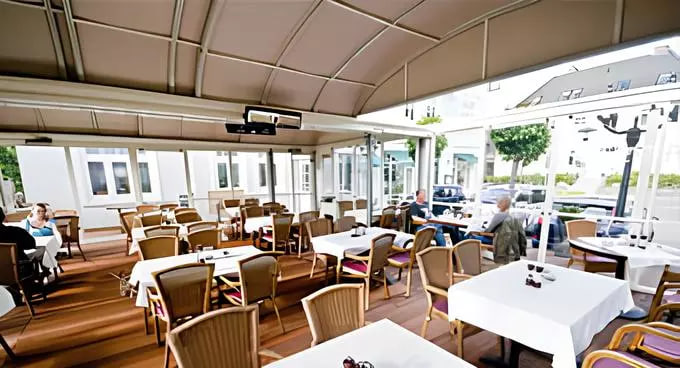 GroupLitra74762's tweet photo. All-Encompassing Guide to Retractable Enclosure Solutions
https://t.co/dGcYI3Ydqc
#retractableroof #retractableenclosure #retractableroofsystems #retractableenclosures https://t.co/yxvGjz8gBI