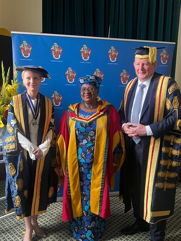 Very honored to be awarded an Honorary Doctorate Degree of Business Administration, honoris causa by the University of Bolton @BoltonUni, Greater Manchester UK. Bolton and the University have historical connections to the industrial revolution, the textile industry and world