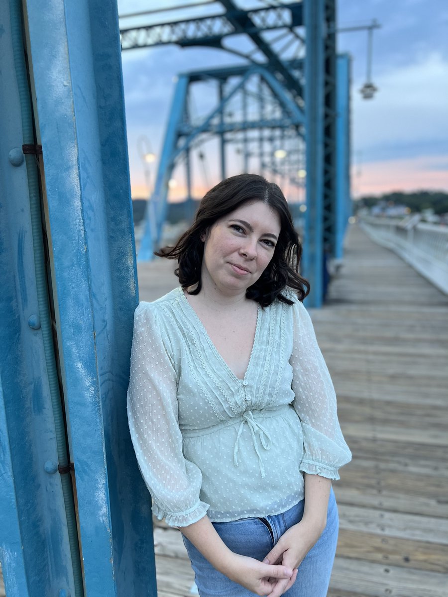 Melonie with an O tweet media