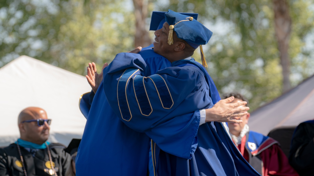 CSUBakersfield's tweet photo. How has it been two months since the Spring 2024 Commencement ceremonies? 🎓👨🎓👩🎓 Time sure flies!
#ICYMI, you can view the Office of Marketing and Communications photo gallery from Commencement weekend below!
📸: Arthur Schneider
https://t.co/Uiw4rm8L6b
#CSUBGRAD #CSUB2024 https://t.co/jZn6FiJvz3