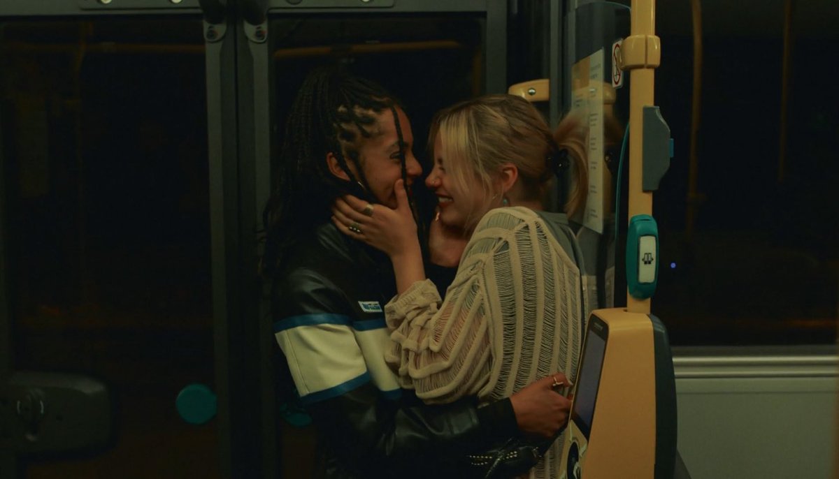 _Jxdcc's tweet photo. I just love these clips the most, all four are just really cute and they make me love my babies more when I see these scenes. I just love them smm #bobbieseason #wtfock https://t.co/LlI455bHbj