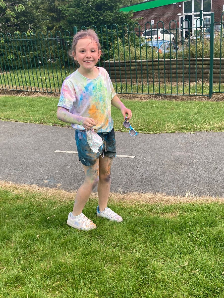Absolutely great fun at the FROG'S Colour Run this afternoon! Thank you to all the parent volunteers. Your hard work and commitment brings joy to the children, knits our community together and raises valuable funds for school! 
<a href="/forwa/">Warner Sinclair</a>