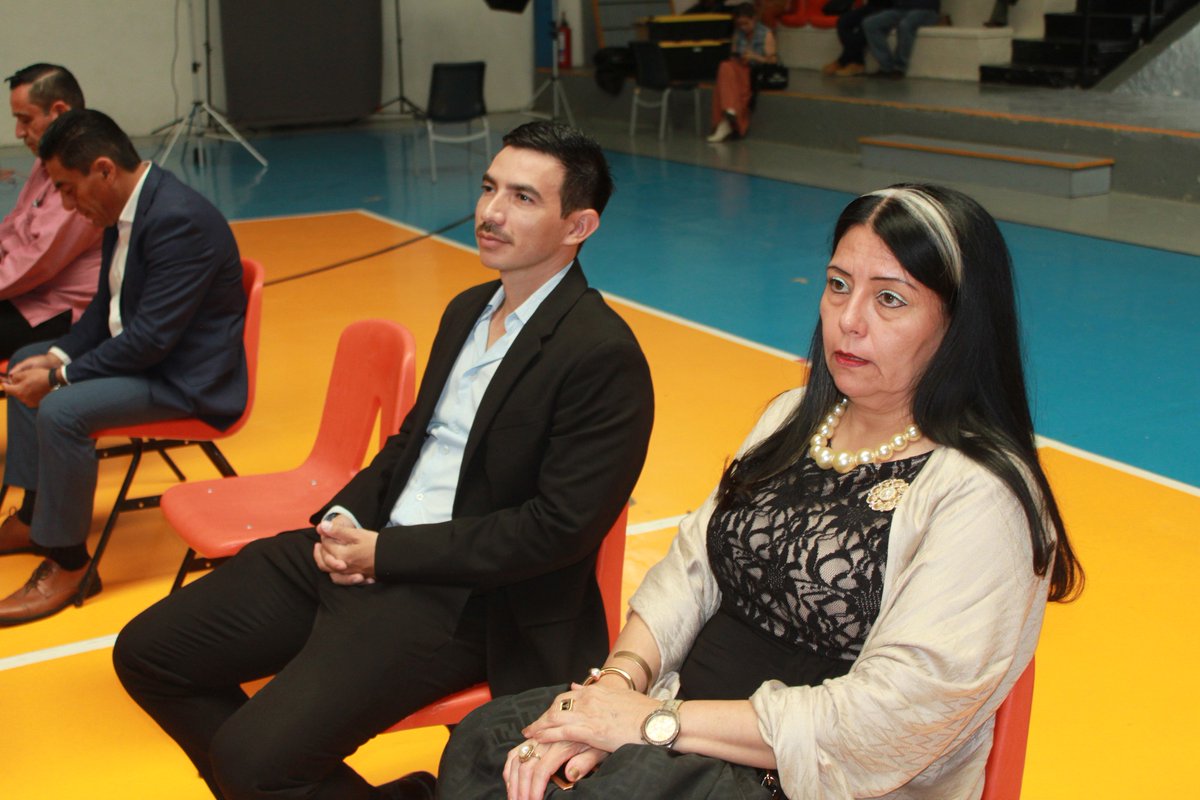 ISIDM1's tweet photo. y el padrino de generación Manuel Moreno Castañeda, la Directora de Posgrados Dra. María Elena Montes Muratalla, el Director de ISIDM Dr. César Santoyo Muñoz así como las respresentación sindical.
#OrgulloISIDM #35añosisidm #somosisidm https://t.co/Ws1Xot6nBd