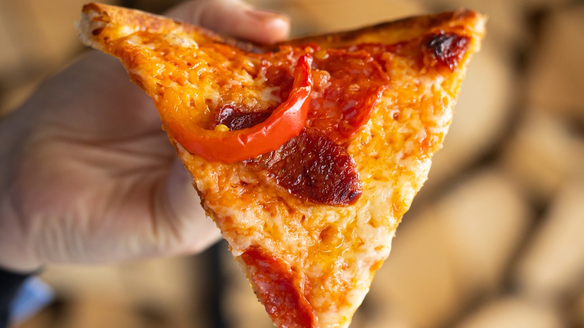 basewfp's tweet image. FUEL PRODUCTIVITY 💪 ... with pizza 😎
Be the legend that orders pizza for lunch 🫵 Check it out and order now 👉 i.mtr.cool/fcebipvdod

#cateringdublin #basewfp #basepizza #pizzatime #pizzalover