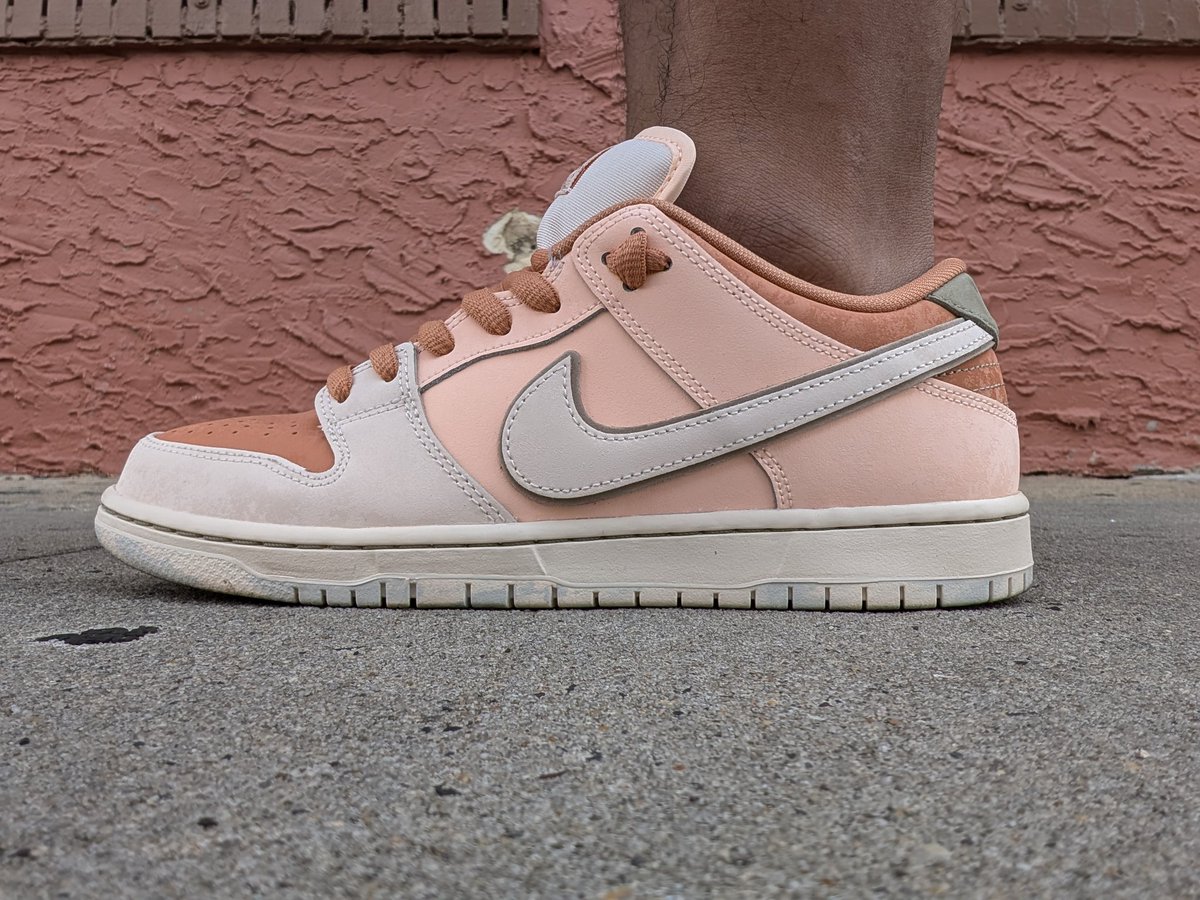 Sn3ak3r_Fr3ak3r's tweet photo. #WDYWT #UnDs Neopolitans #YourSneakersAreDope #SneakerAdmirals #NikeSB #NSBOrg #StashedBoxes https://t.co/AGKyXBT09w
