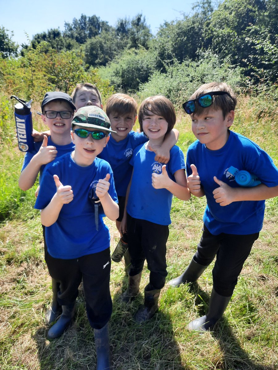 MosleyAcademy's tweet photo. The sun shone brightly today for our whole school local walk for Mrs Flaherty's last day at Mosley. #anslow #family #mud https://t.co/Ub3HLZUUau