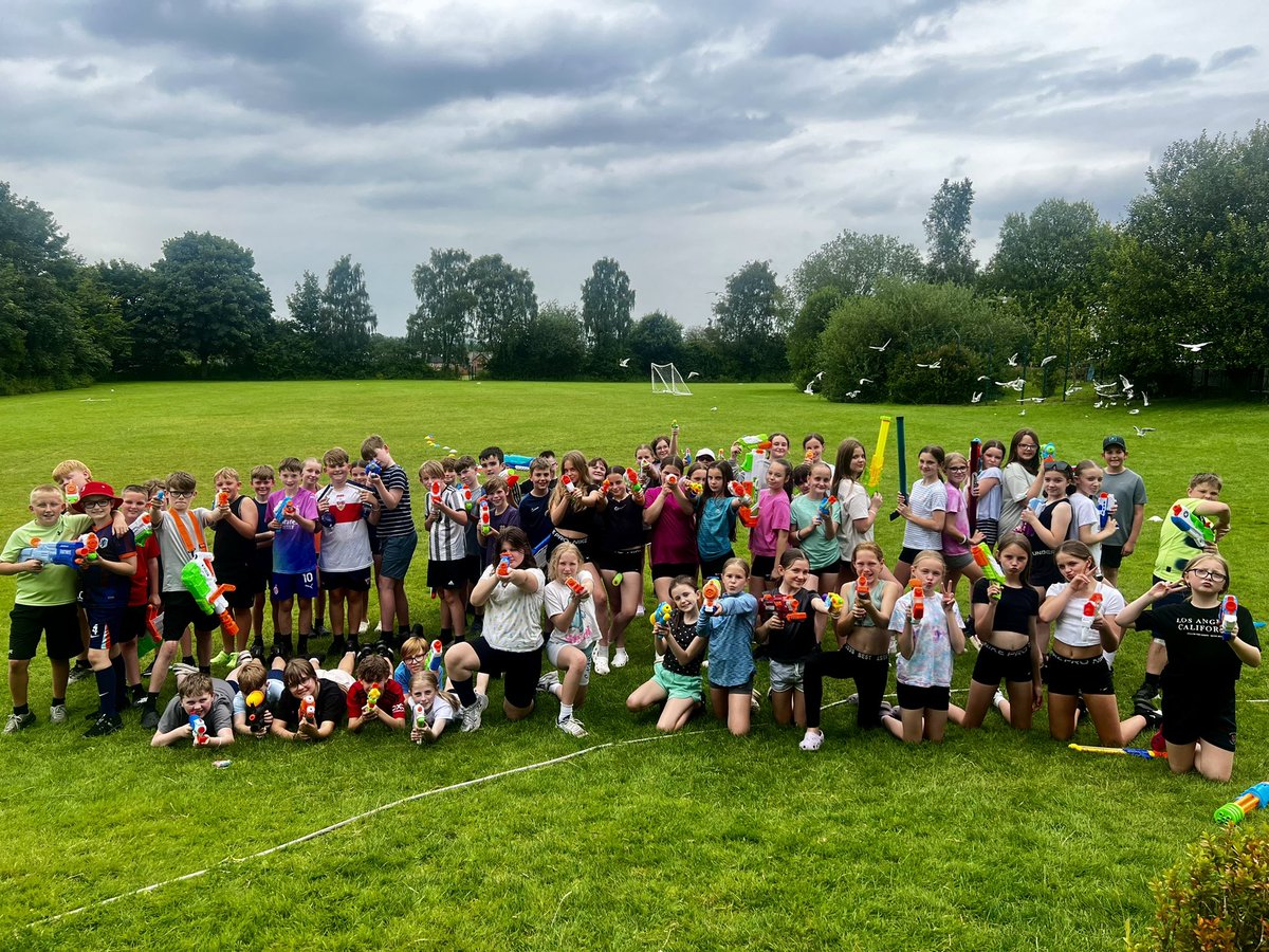 Year 6 had an amazing afternoon to celebrate the end of their time at Newfold. We’re going to miss this crazy bunch! ❤️💙