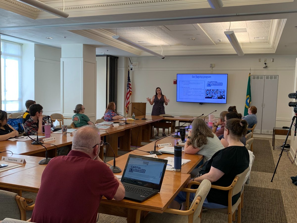 TeachWithTVW's tweet photo. Connecting with civics educators to share powerful curriculum and resources for engaging students is one of our favorite parts of the job! To learn how to integrate real world problem solving into your civics curriculum, watch our presentation: https://t.co/uIW2LKkXlQ https://t.co/jjMSTDgqGs