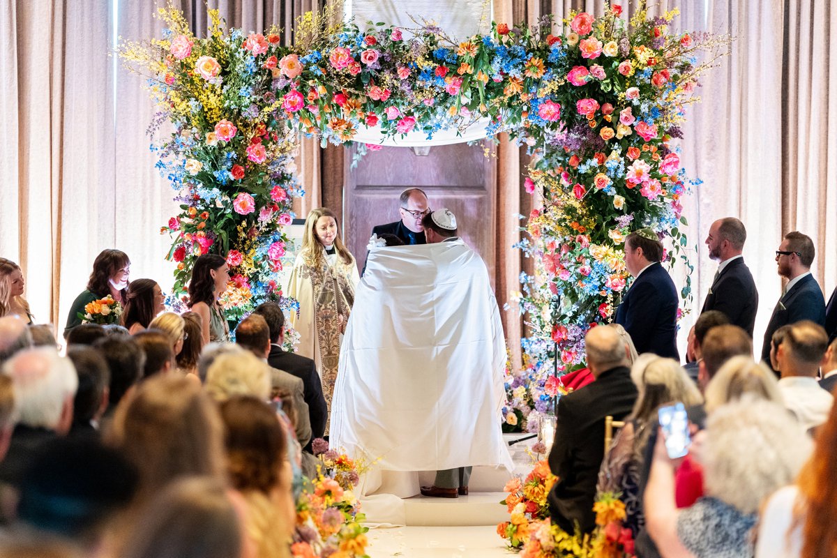 InFaithWedRabbi's tweet photo. #interfaith Photos (Perez Photography – https://t.co/QsX5Y55zPh) from Bailey and Nate’s #wedding ceremony, which I co-officiated (4/6) with Mother Maddie Hill at Bowie House in Fort Worth, #Texas . https://t.co/gwrwFZSAwm